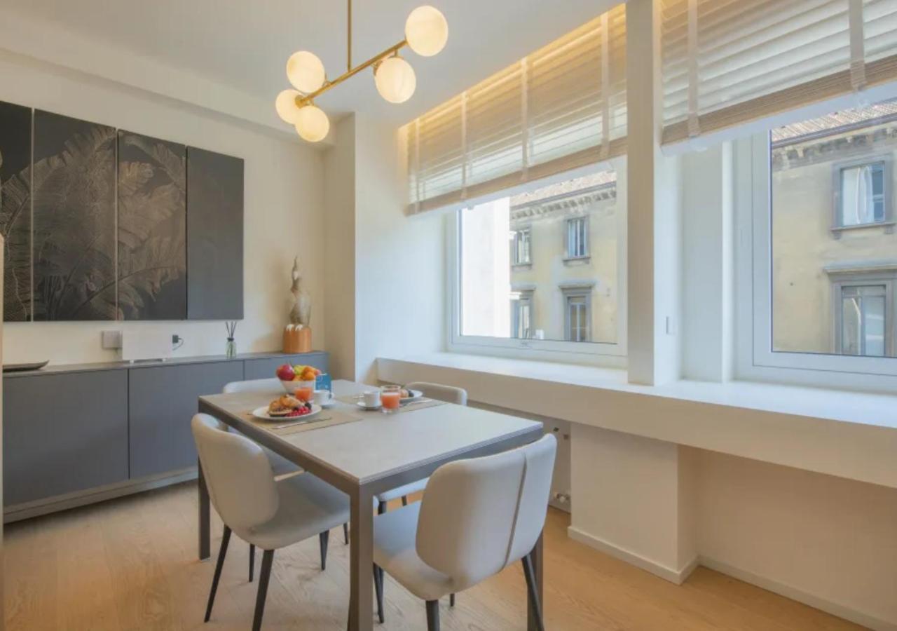 Sweett- Luxury Torino Apartment Milan Exterior photo